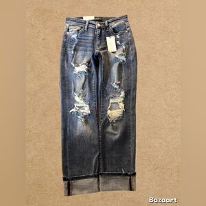 Judy Blue Mid Rise Boyfriend Fit Distressed Jeans  New, size 1/25 length
